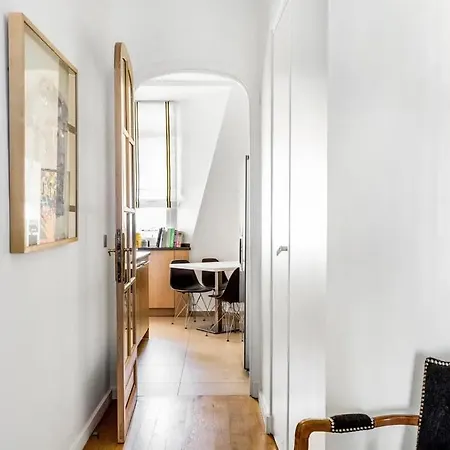 4br Stone's Throw From Eiffel - What'app - 0034-656-619-782 - For Reservations! Apartment