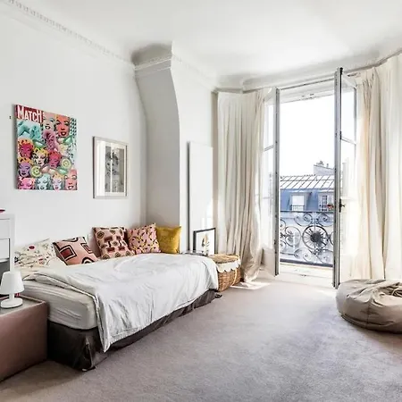 4br Stone's Throw From Eiffel - What'app - 0034-656-619-782 - For Reservations! *