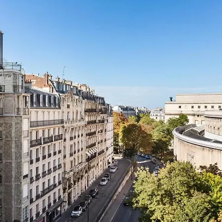Apartment 4br Stone's Throw From Eiffel - What'app - 0034-656-619-782 - For Reservations!