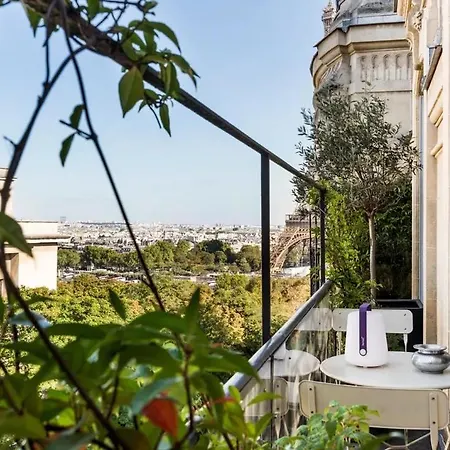 4br Stone's Throw From Eiffel - What'app - 0034-656-619-782 - For Reservations! Apartment Paris