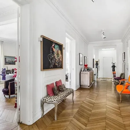 4br Stone's Throw From Eiffel - What'app - 0034-656-619-782 - For Reservations! *
