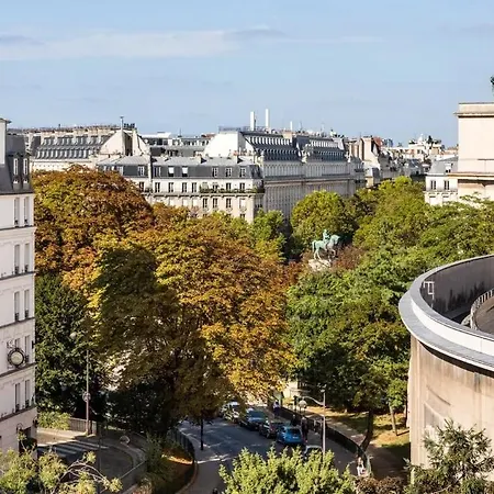 4br Stone's Throw From Eiffel - What'app - 0034-656-619-782 - For Reservations! Lejlighed